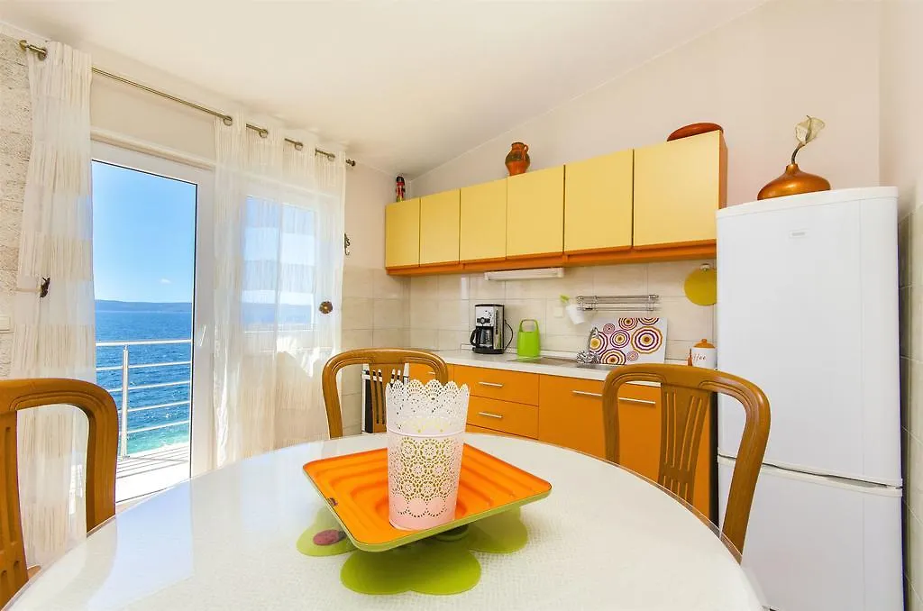 Apartments Nives Trogir Hırvatistan